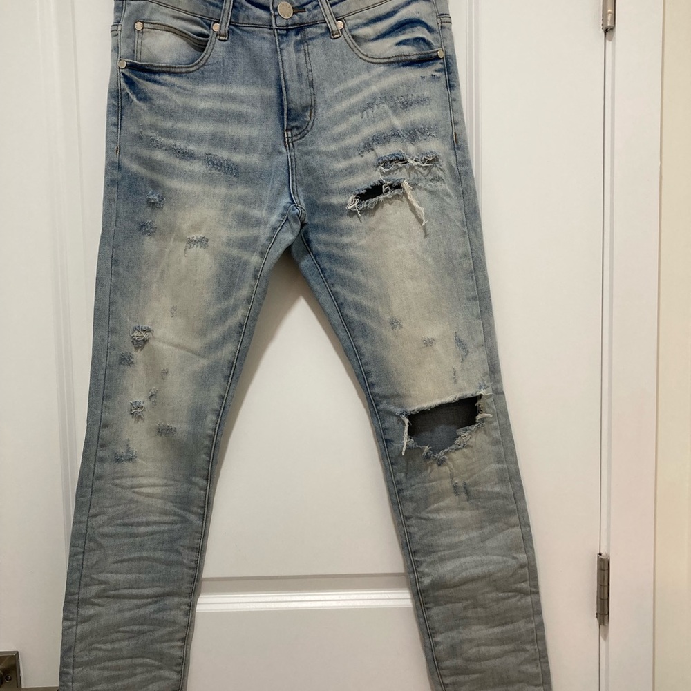 Stylish Men's Distressed Skinny Jeans in Light Blue